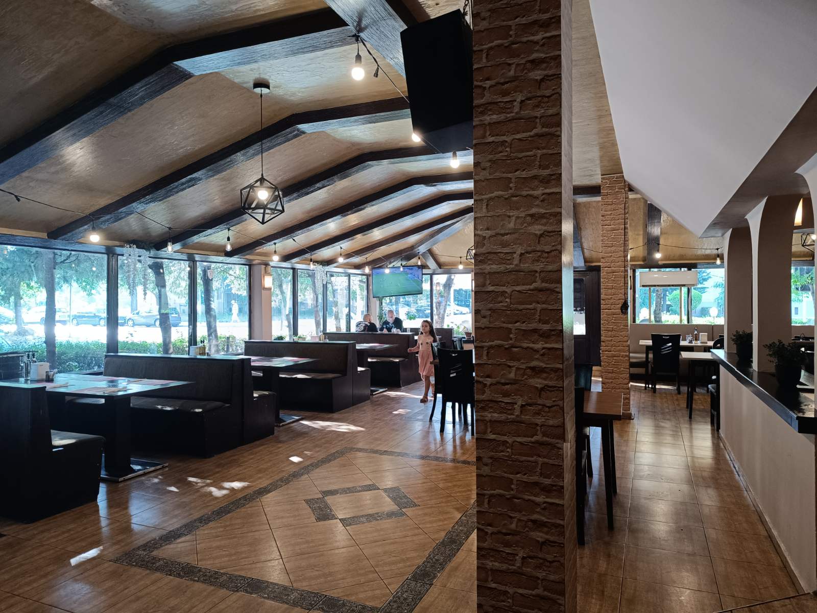 Bella Vista Restaurant Interior